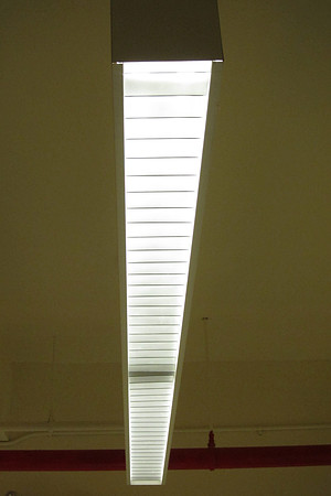 Light fixture