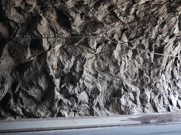 Overpass wall, 79th Street Transverse, Central Park