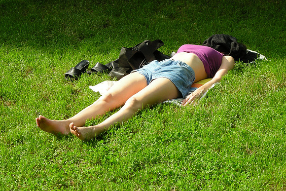 disturbing sun-bathing technique