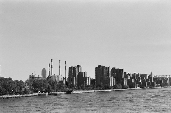 Big Allis and Roosevelt Island