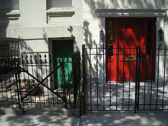 Red/Green, Yorkville