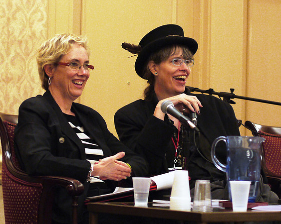 Elizabeth Hand and Caitlin Kiernan at Readercon 23