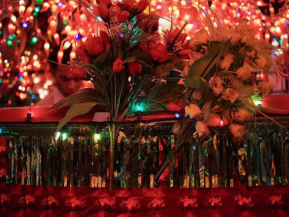 cheerful decor