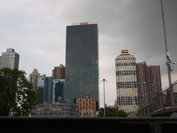 Hell's Kitchen, incoming storm