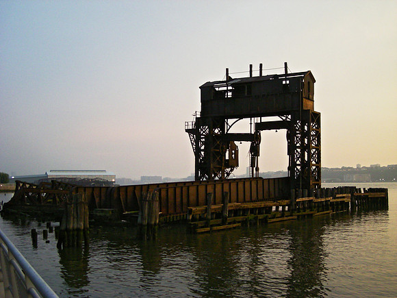 69th Street Transfer Bridge