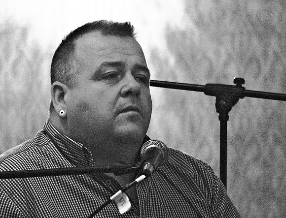 Peter Dubé