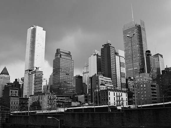 Hell's Kitchen, incoming storm