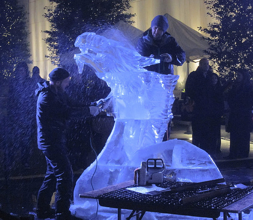 Snow sculptors, Grace Plaza