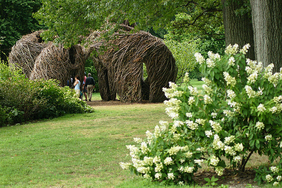 Giant Willow Sculpture, Brooklyn Botanic Garden