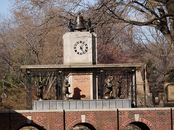Delacorte Clock, Central Park
