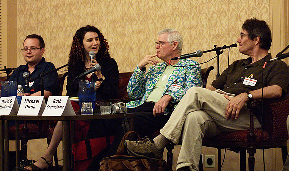Muzzling the Horse's Mouth: Graham Sleight, Veronica Schanoes, David Hartwell, Michael Dirda