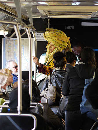 14th Street crosstown bus