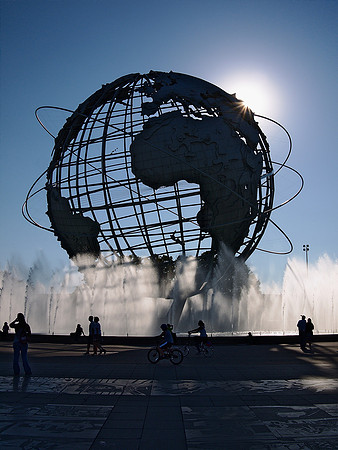 Unisphere, Backlit