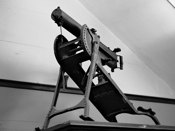 Artillery piece, Lexington Avenue Armory