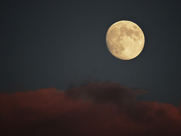 Moon over Cedar Hill